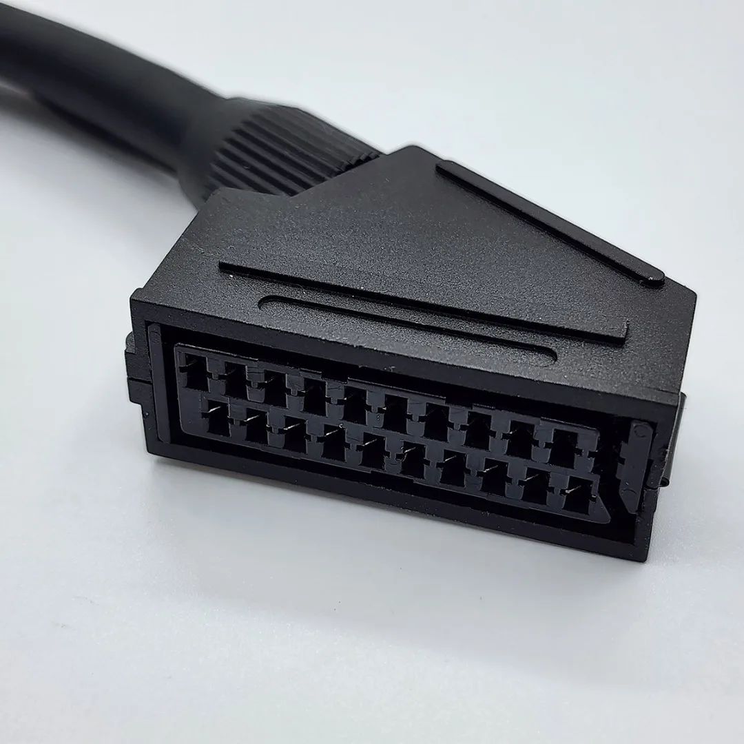 ǰ  RGB  SCART 4 BNC +  ̺     ̾, ٵ 