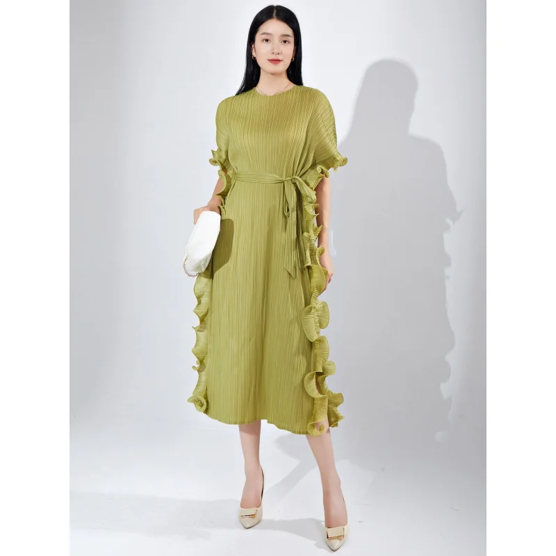 

Free Shipping MIYAKE Pleated Style Autumn women's haute couture dress with trendy lace mid length dress style [23914zsj--730]