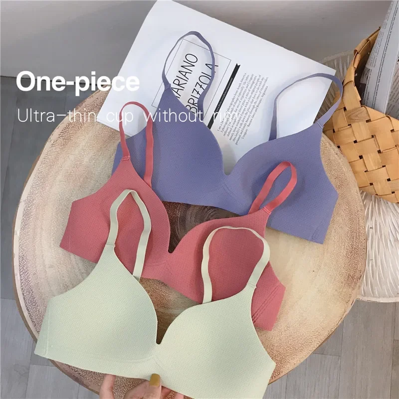 Glossy Gathered Wireless Bra For Small Chest Large Size Support_voghion.com