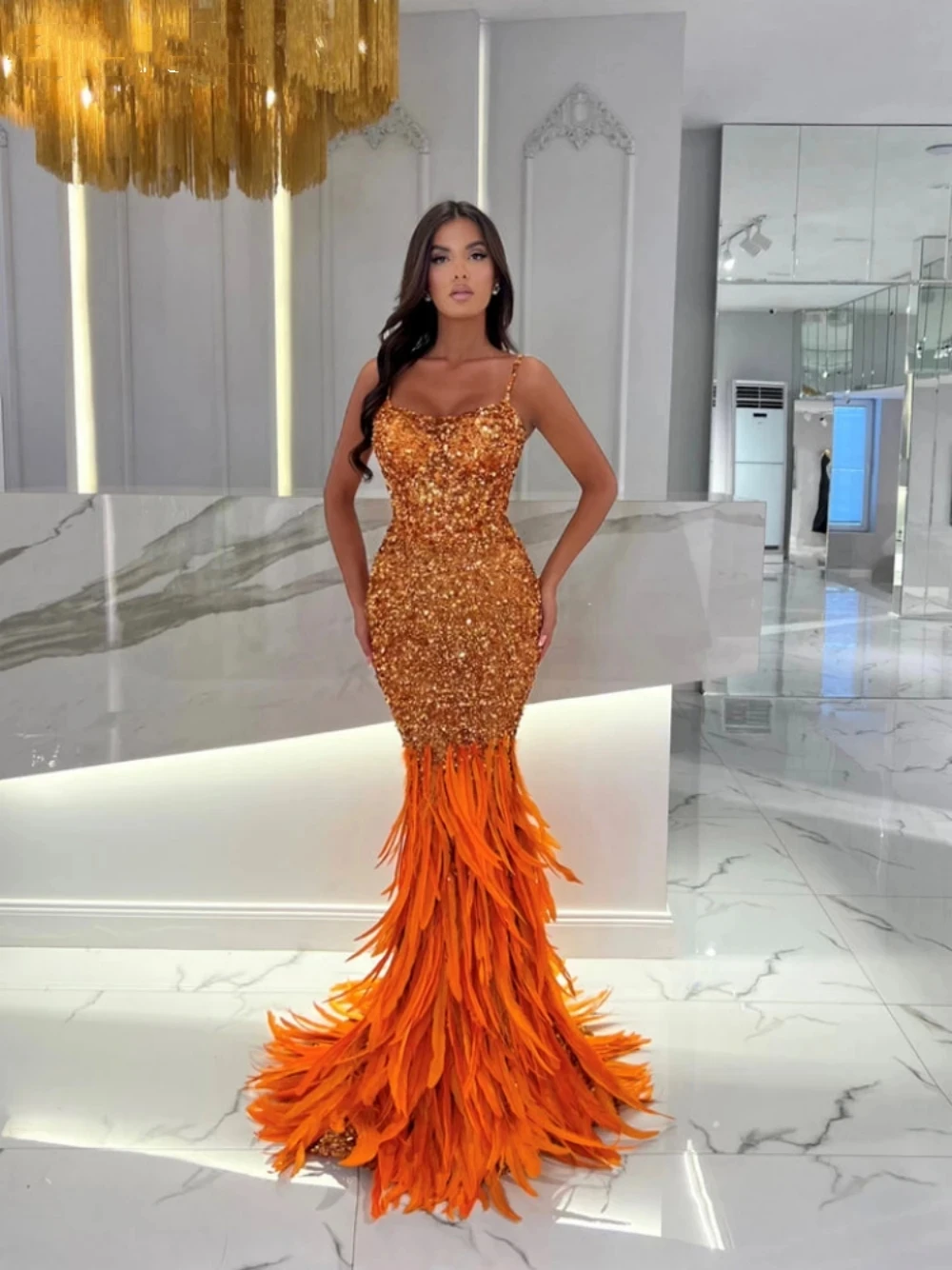 

Gorgeous Feather Spaghetti Straps Mermaid Prom Dress Sequined Beading Evening Party Dress Custom Madeفساتين السهرة