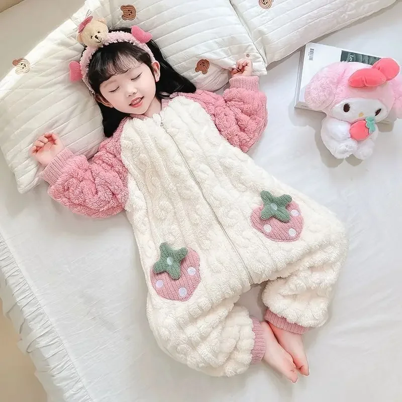 Girls' Sleeping Pajamas Coral Fleece Winter Thick Version Baby Anti Kick Autumn and Winter Children's Flannel Cute Jumpsuit