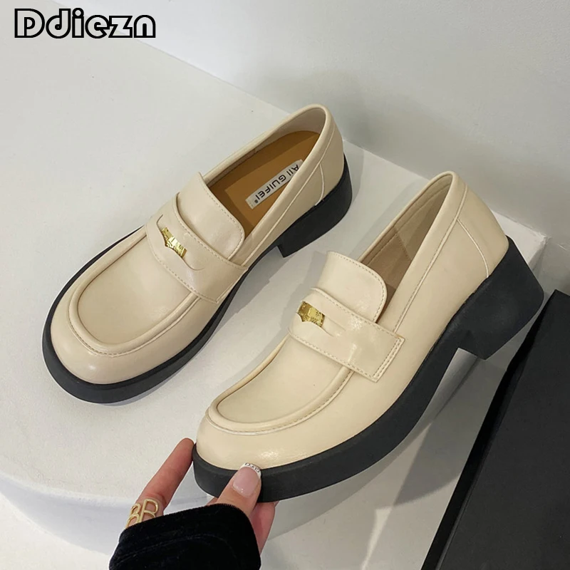 

Metal Spring Loafers Female Shoes 2023 Women Mary Janes Low Heels New In Fashion Ladies Sandals Square Toe Footwear Summer Flats