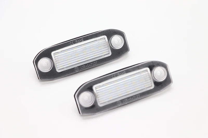 2X Canbus LED Number Plate Light for Volvo C30 2008-2013 18-SMD 6000K White  Tag Light OEM # 31213991 : : Automotive