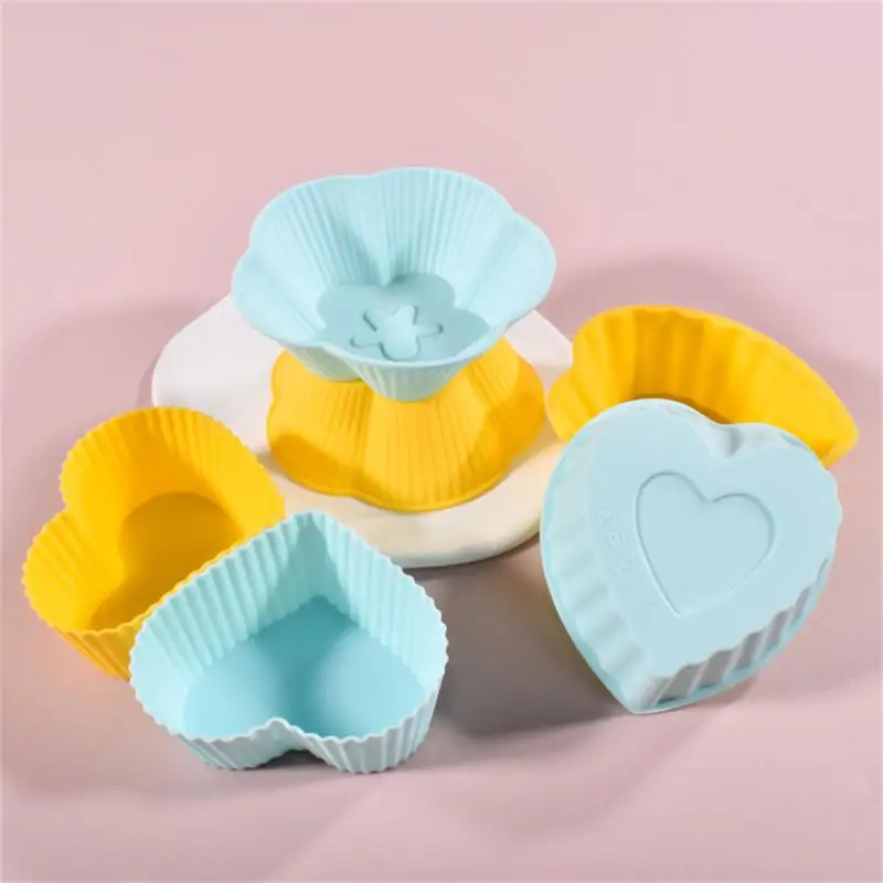 Heart Shaped Silicone Measuring Cups – MotherBaker Supreme