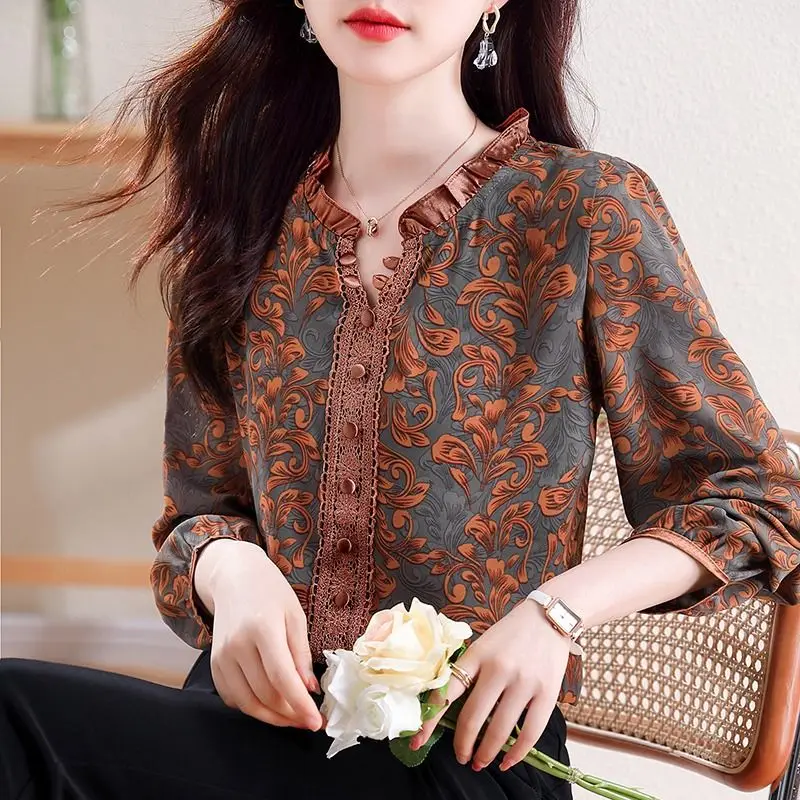 

Vintage Printed Lace Spliced Blouse Elegant V-Neck Spring Autumn Long Sleeve Female Clothing Commute Chic Ruffles Button Shirt