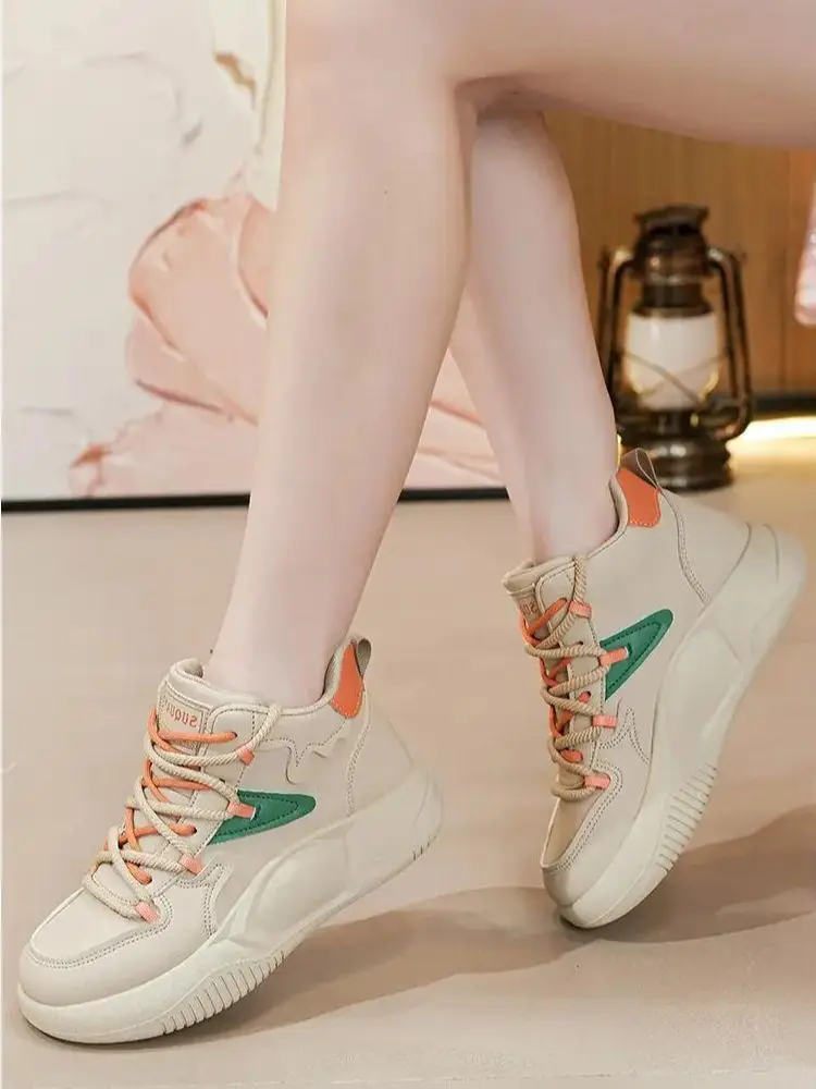 

Женские кожаные высокие кроссовки, Спортивная повседневная обувь на толстой нескользящей подошве, дышащие, разноцветные, для подъема, весна-осень