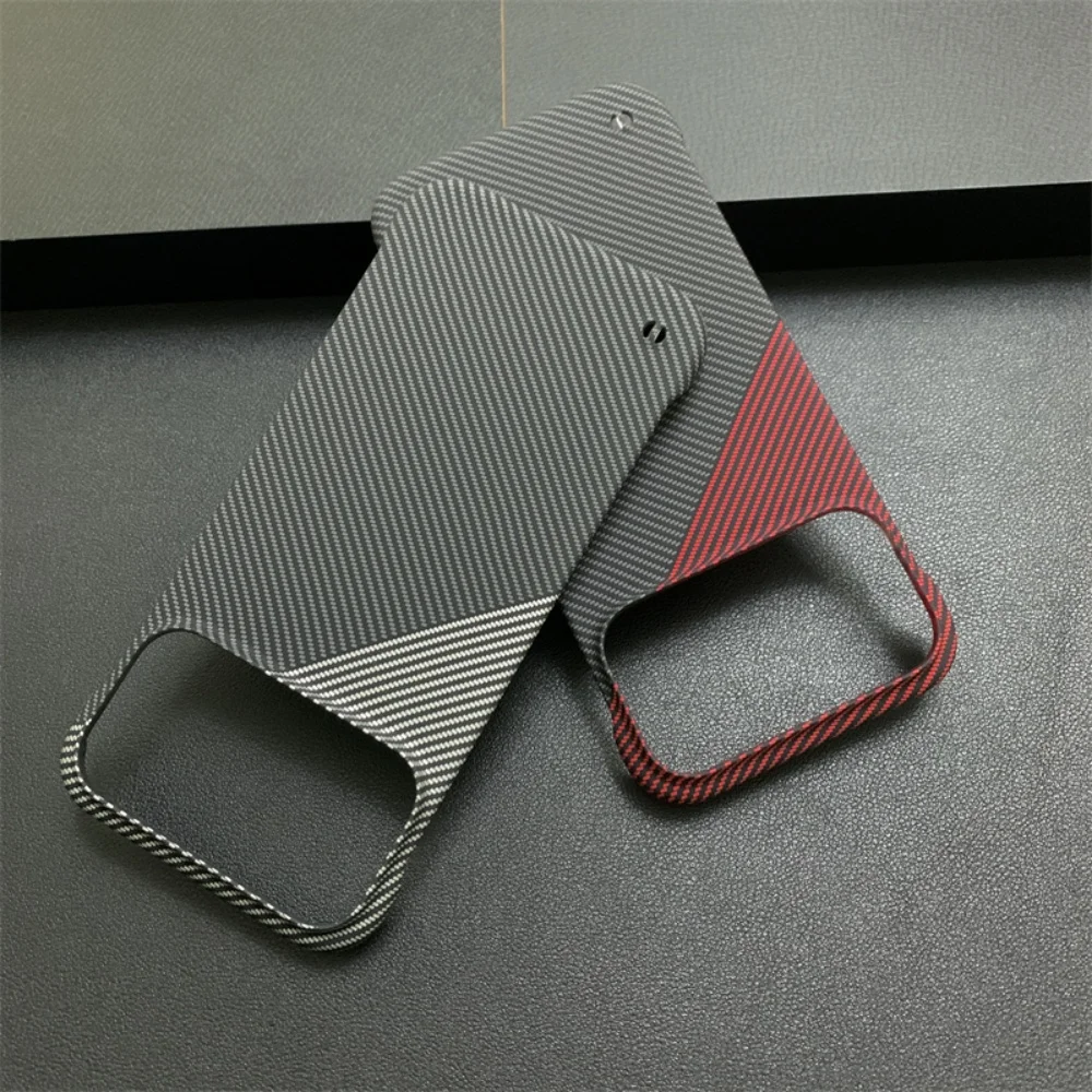Stylish Carbon Fiber Texture PC Phone Case with Heat Dissipation & Lanyard Hole