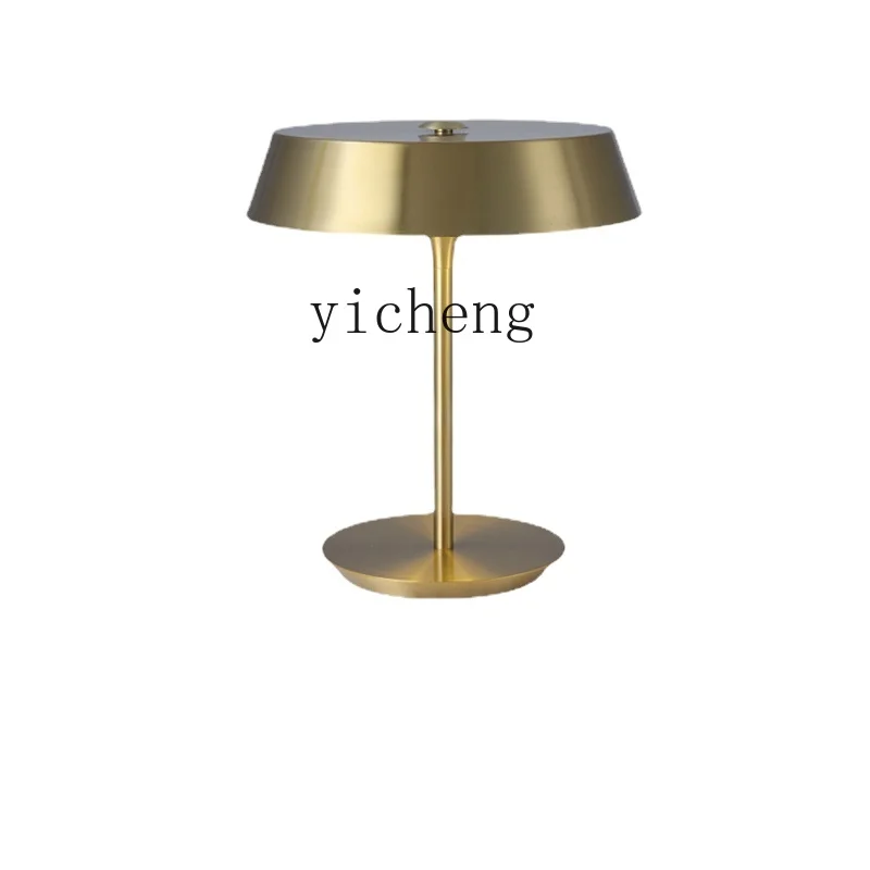 

YY Nordic Affordable Luxury Desk Lamp Modern Minimalist Bedroom Bedside Lamp Desk Lamp
