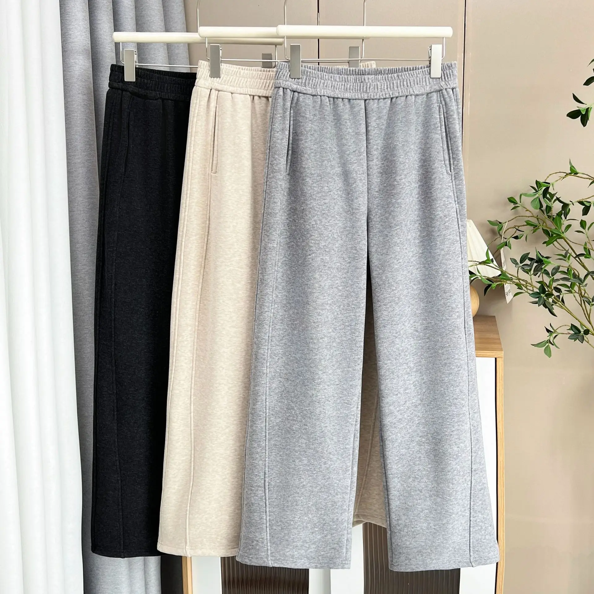 XXXXL Fashion Plus Size Women's Straight Leg Pants Winter Style Simple double-creased Fleece Casual Trousers 8073