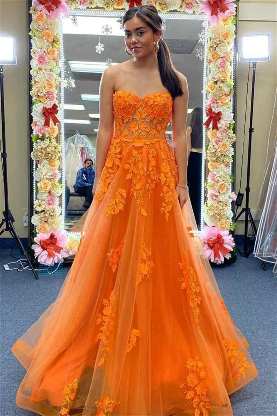 

2024 A-line Sleeveless Lace Applique Prom Elegant Sweetheart Birthday Evening Dress Formal Party Ball Gown فساتين مناسبة رسمية