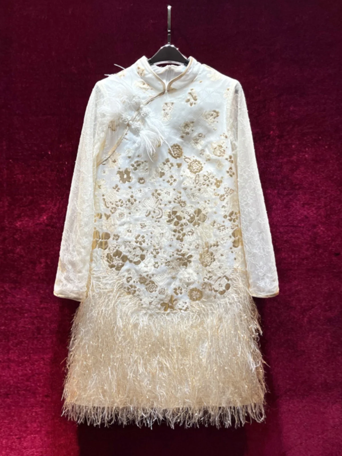 

Элегантное Новое высококачественное улучшенное платье-Ципао в национальном китайском стиле с длинным рукавом, нишевой дизайн