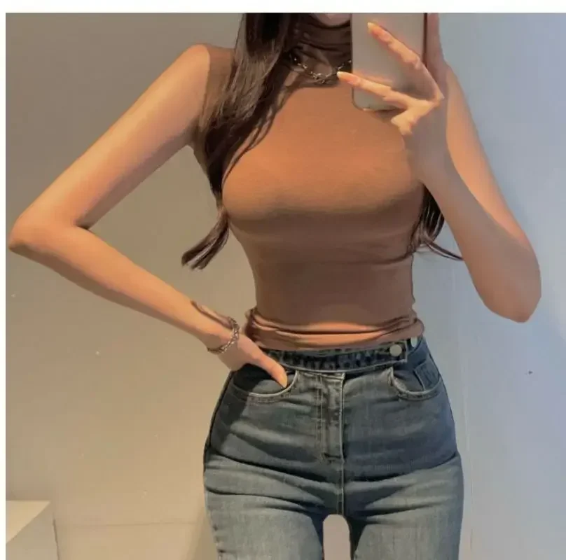 Women's Y2K Vintage Sleeveless Turtleneck Top