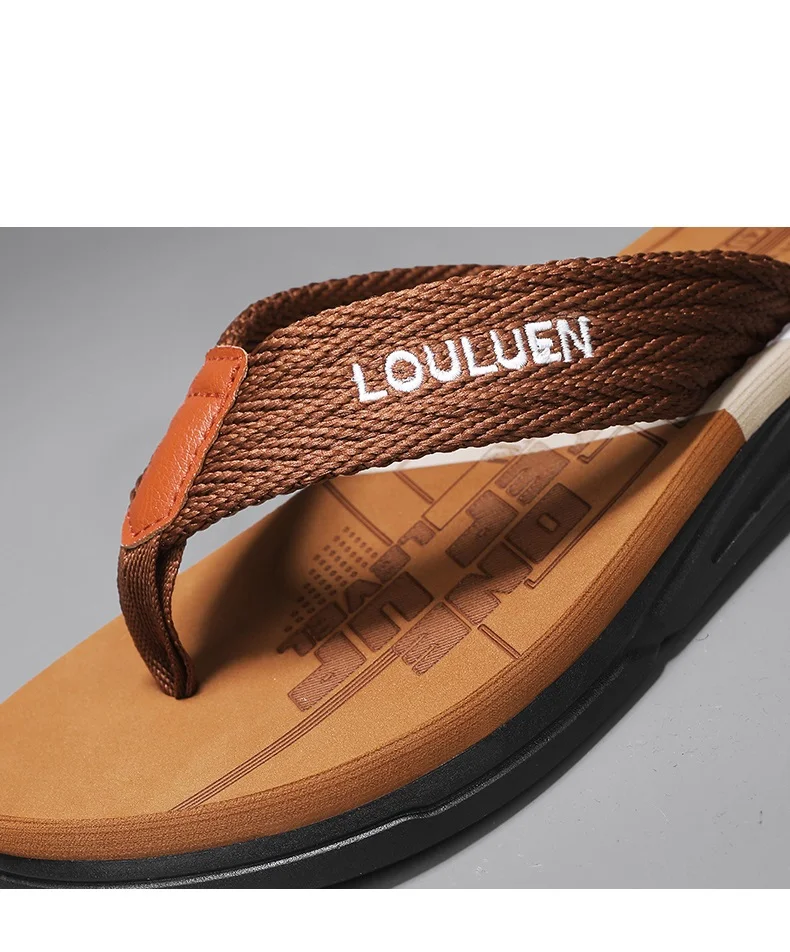 شباشب رجالية لصيف 2025 جديدة غير قابلة للانزلاق لملابس خارجية صنادل شاطئ