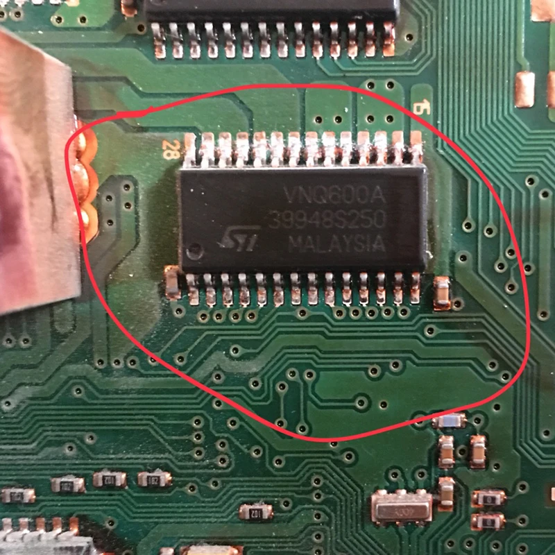 

VNQ600A VNQ600AP Original New Auto IC Chip Computer Board Module