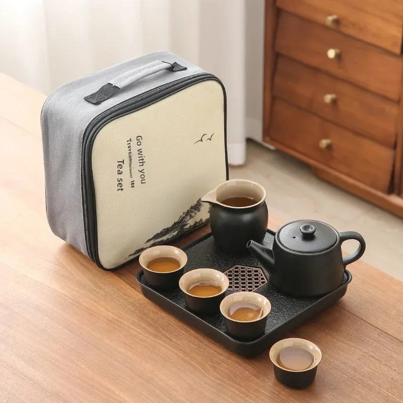 طقم شاي كونغ فو سيراميك + صينية دوران