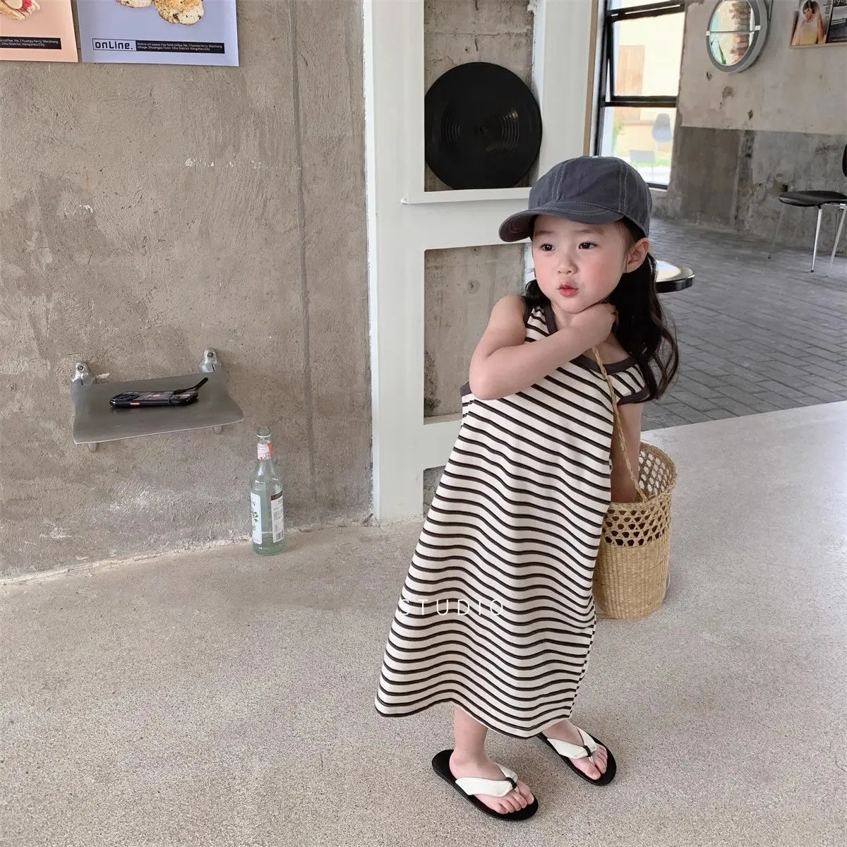 

2024 Fashion Striped Summer Girls Casual Dresses Girls Dresses Sleeveless Girs Skirts Korea Style Children's Clothing