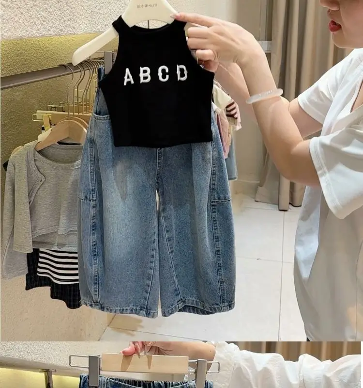 جينز بناتي 2025 جديد ربيع الخريف عصري وغير رسمي كوري رقيق وعصري للفتيات الصغيرات بنطال مستقيم الساق فضفاض غير رسمي