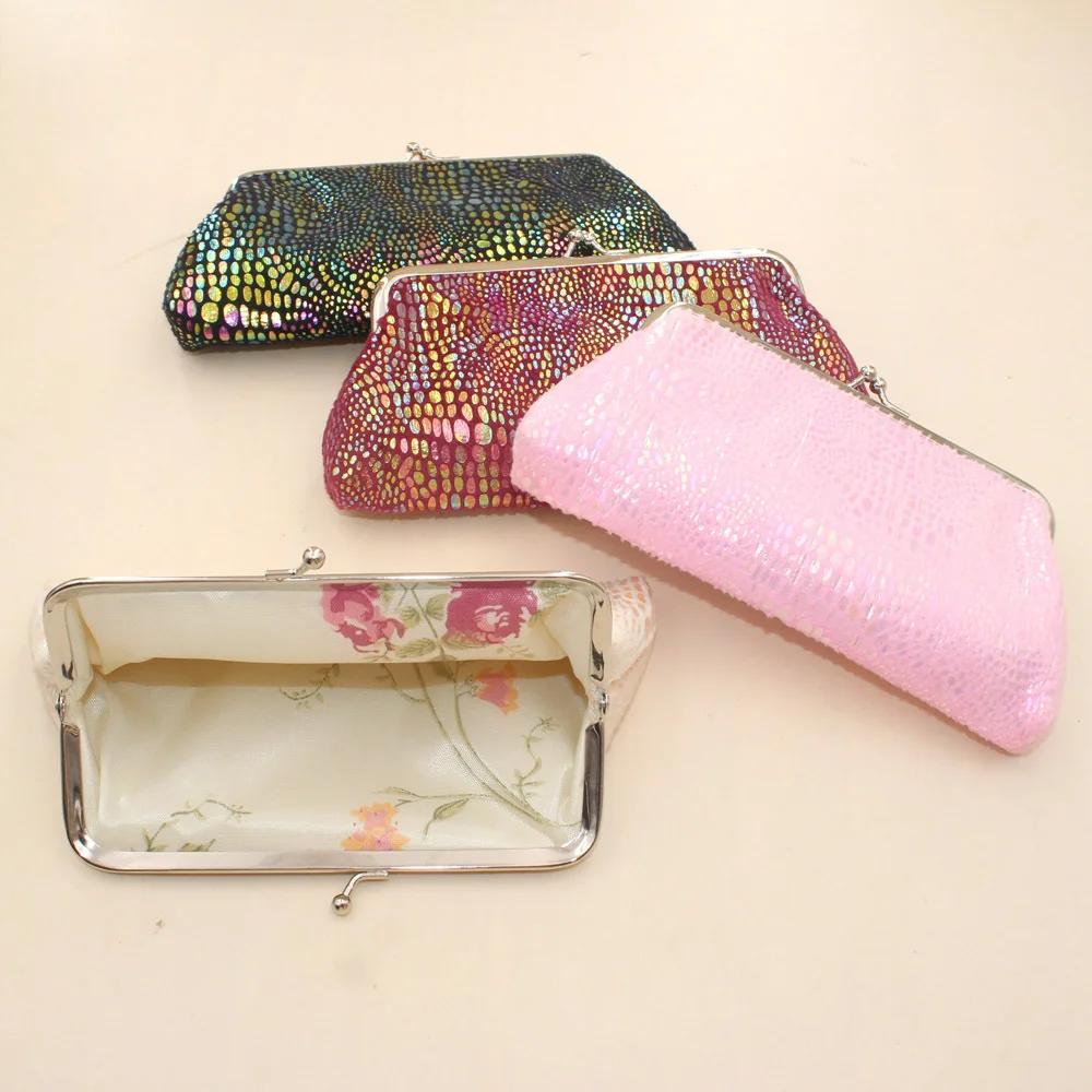 

Women'S Purses Card Holder Creative Colored Flannelette Hasp Wallet Clutch Coin Purse Pocket Retro Lipstick Storage Cosmetic Bag