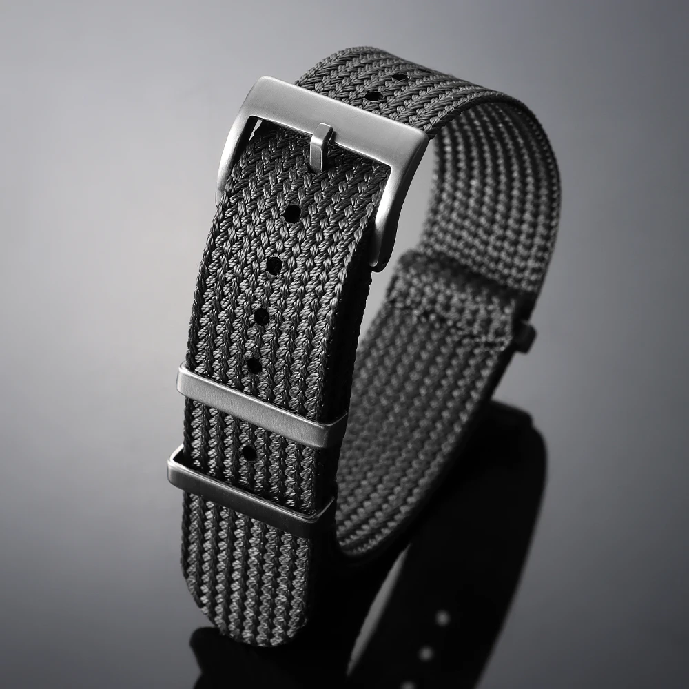 Premium Woven Nylon Military-Style Watch Strap - High Quality Fabric Watchband