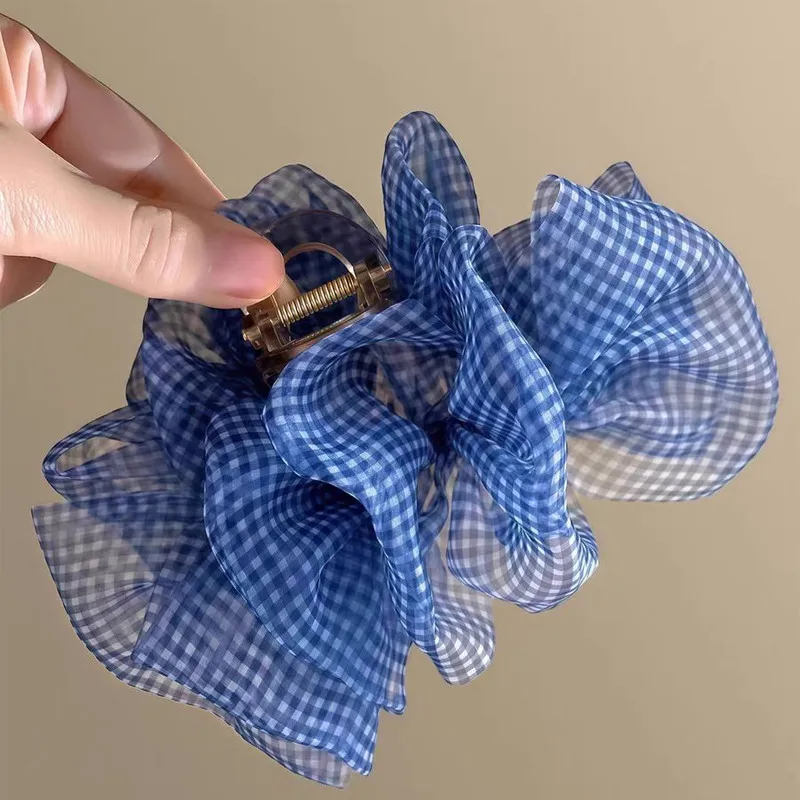 ブルーのチェック柄シアサッカーヘアクリップ、女性用エレガントな気質