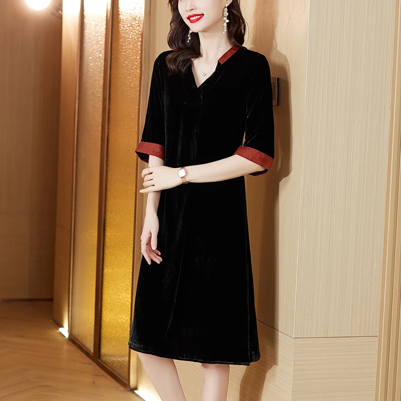 

2023 New Fashion Velvet Dress Women's Autumn Retro Mulberry Silk Pullover Skirt Black Loose Tight Luxury Bottom Skirt Vestidos