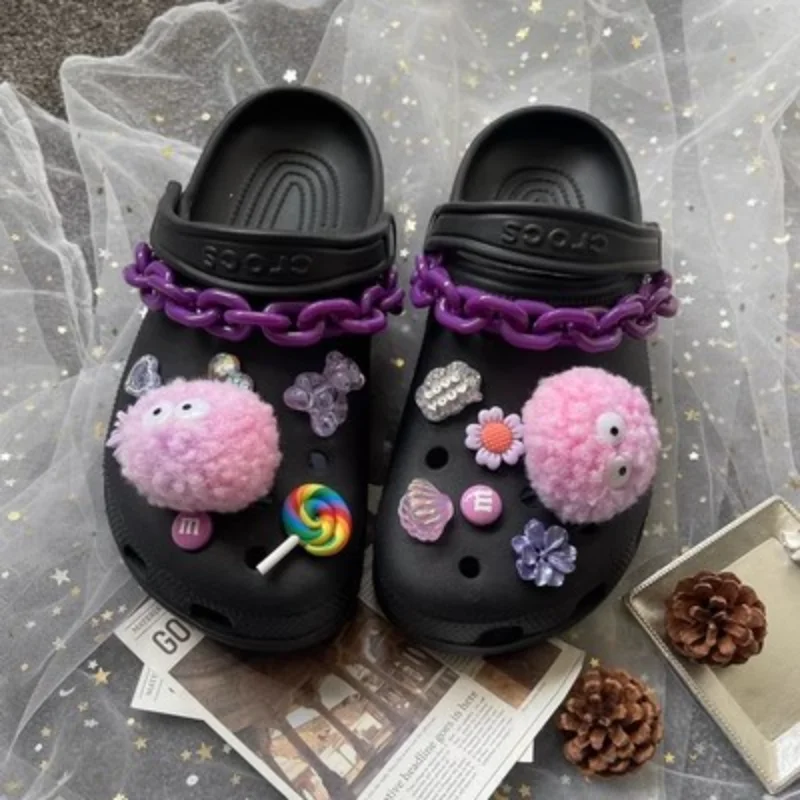 

Handmade Quality DIY Croc Charms Designer Fashion Colorful Chain Clogs Shoe Buckle Cute Fur Ball Croc Accessories Trend Hot Sale