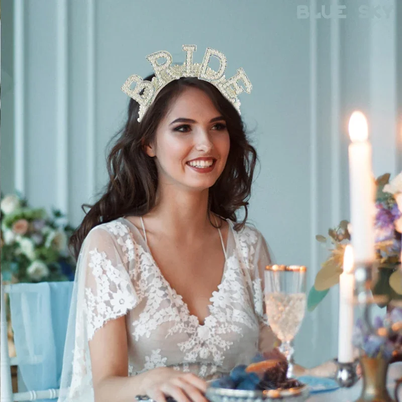 Bride To Be fascia per capelli con corona di perle con velo Mrs WIFEY accessori per capelli da sposa di lusso regalo per la decorazione della cena di fidanzamento di nozze - Image 3