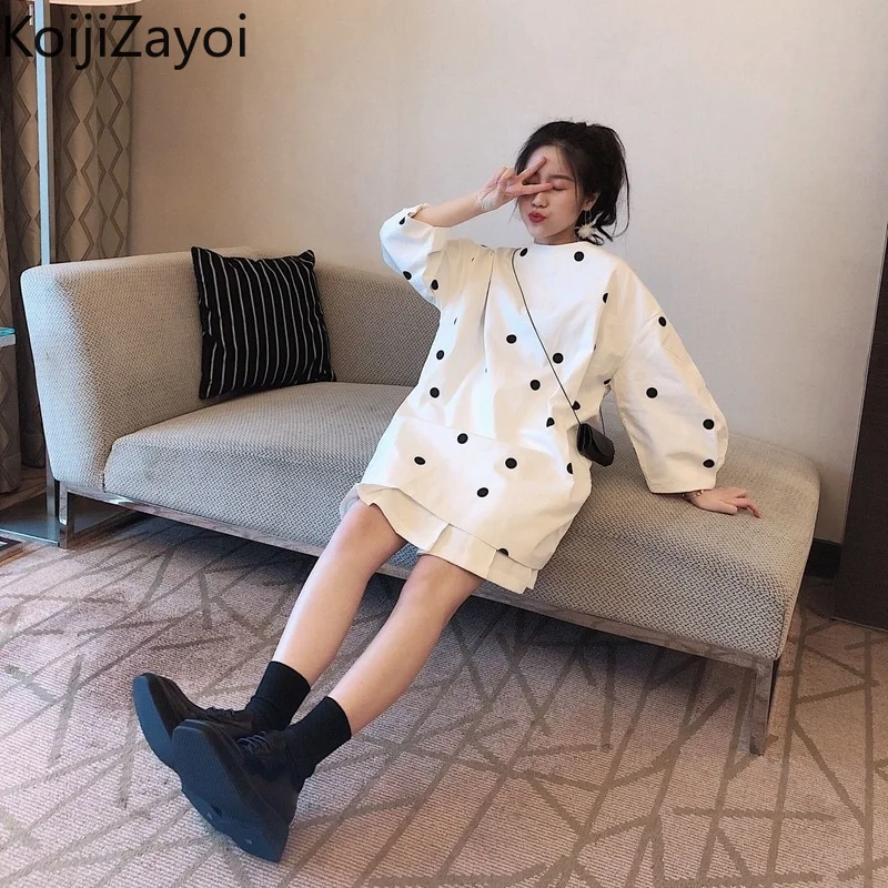 Рисунок 4 - Женское прямое платье в горошек