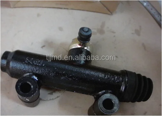 

FOTON AUMAN Clutch Master cylinder 1124116300003