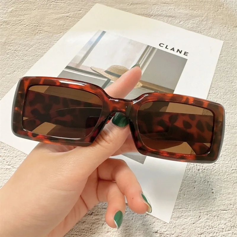 New Small Rectangular Women's Sunglasses Women Vintage Brand Sun Glasses Fashion Outdoor Street Photo Glasses UV400 Eyewear