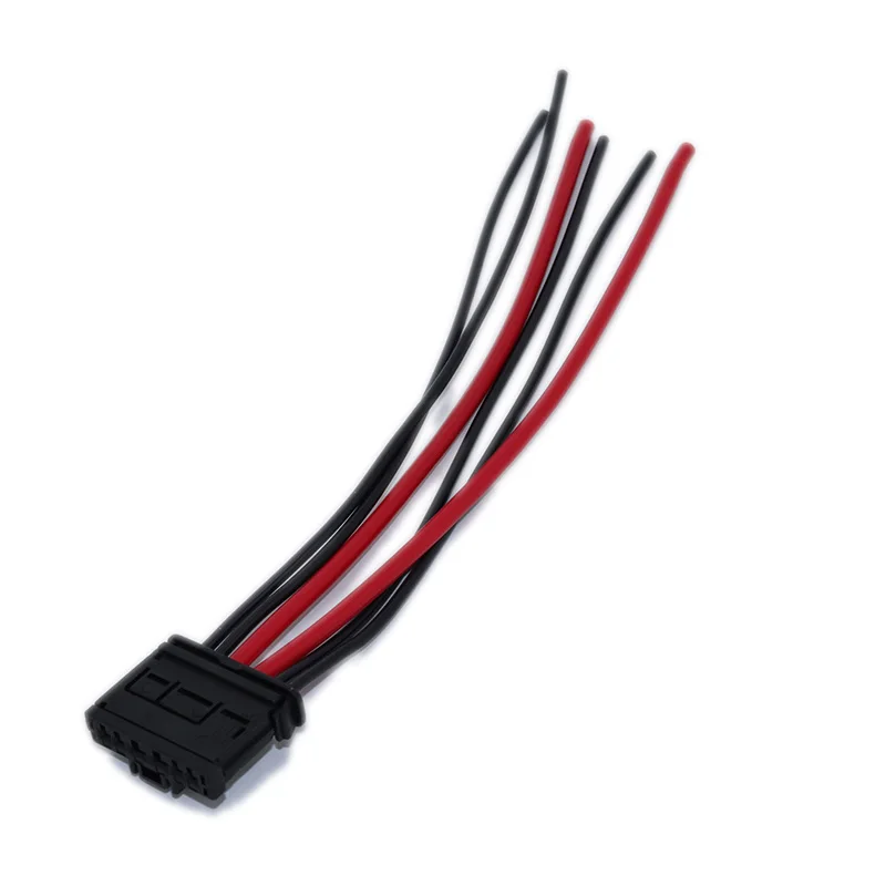 Rear Tail Light Connector Rear Tail Light Loom Wiring Connector fit for Peugeot 1007 2008 206 207 208 2008 307 3008 308 508 Citroen C2 C3 C4 C5 DS3