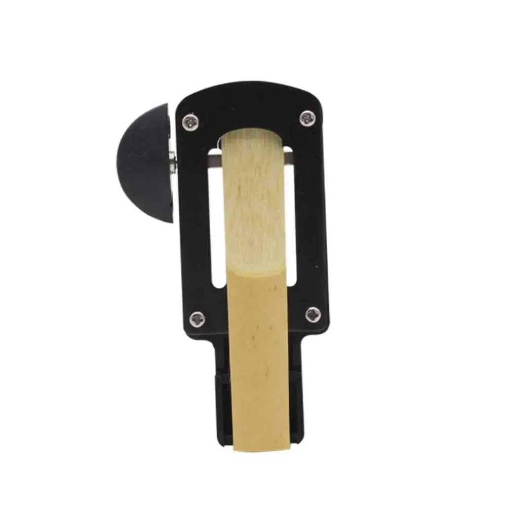Saxophone Reed Cutter Plastic 7.5cm X 3cm X 4.4cm For Beginners Saxophone & Clarinet Soprano/Alto/Tenor/Clarinet