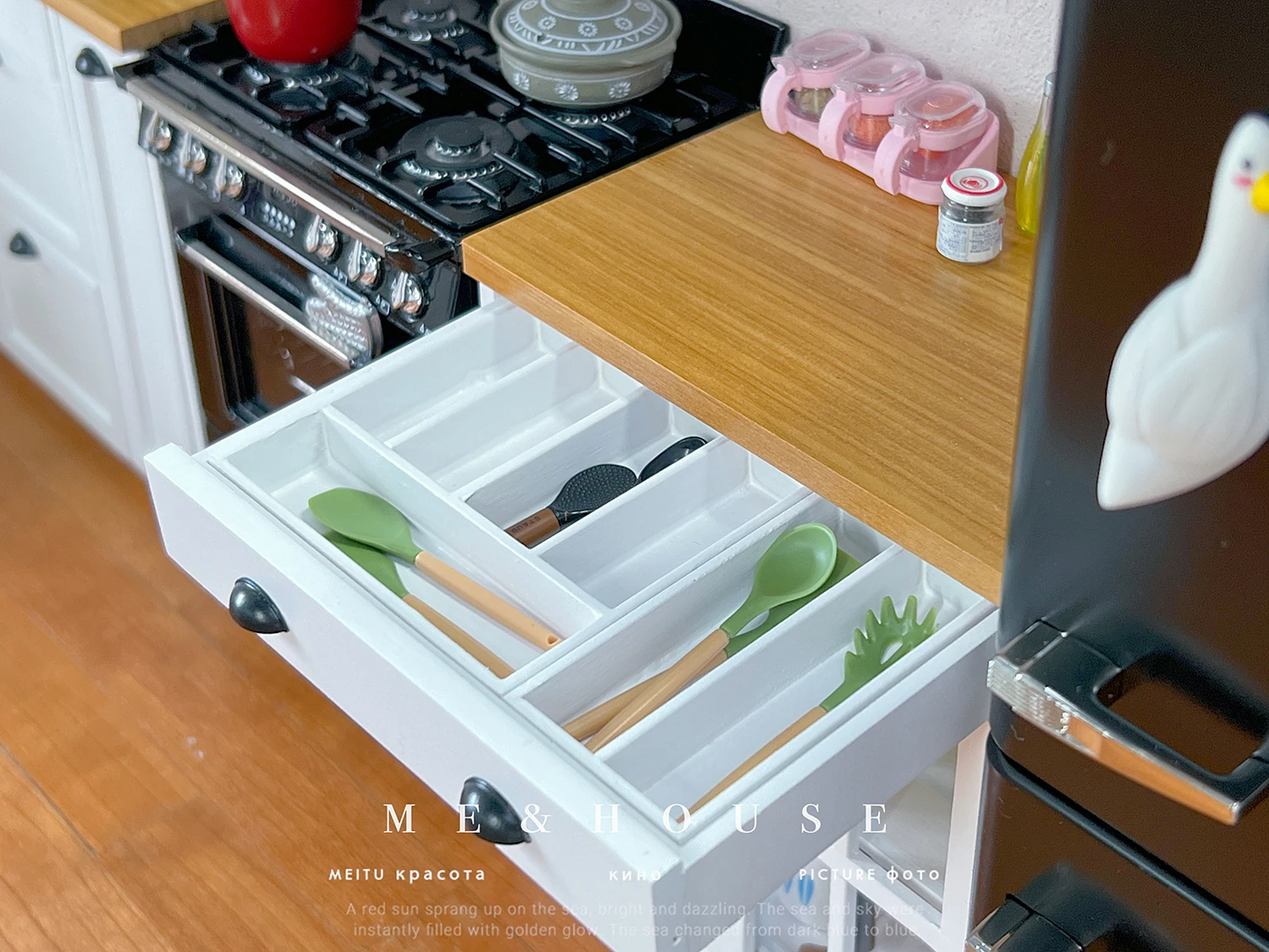 1/6 bjd ob11 miniature dollhouse furniture Mini model Kitchen cupboard set（Hanging cabinet is not included） 6