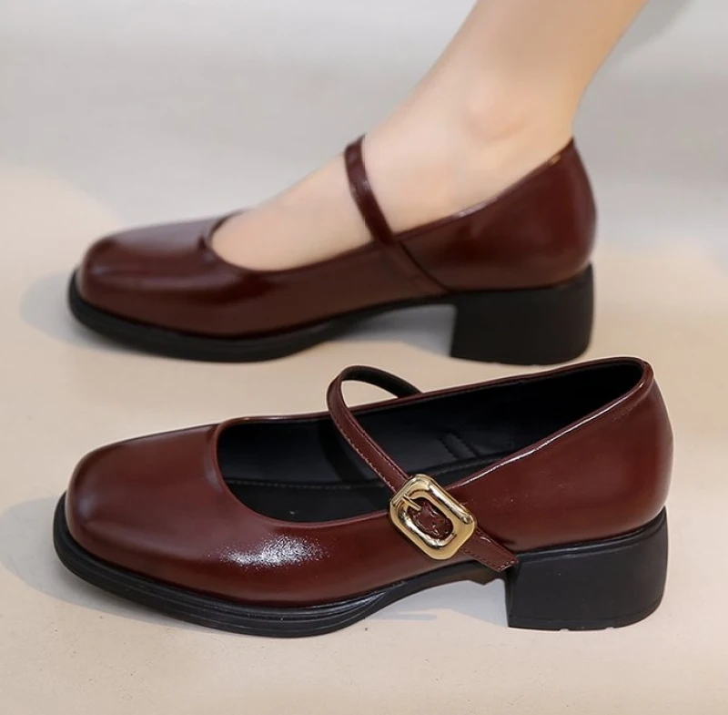 Spring and Autumn 2024 New Designers Sandals Fashion Heels Chunky Heel Womens Shoes High Heeled Designer Shoes Platfor