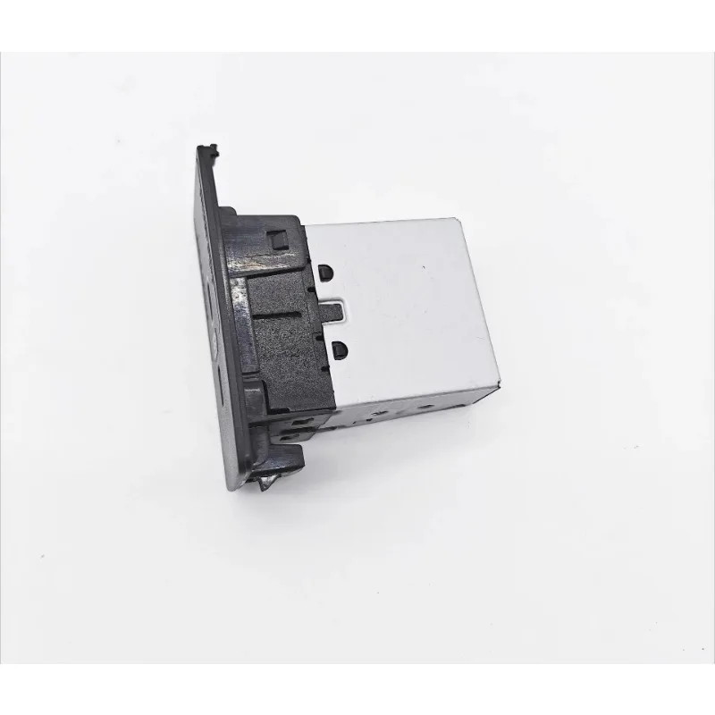 Type-c Interface Module Dual Jack Charging Port for Volvo Polestar XC40XC60XC90S60S90V60V90
