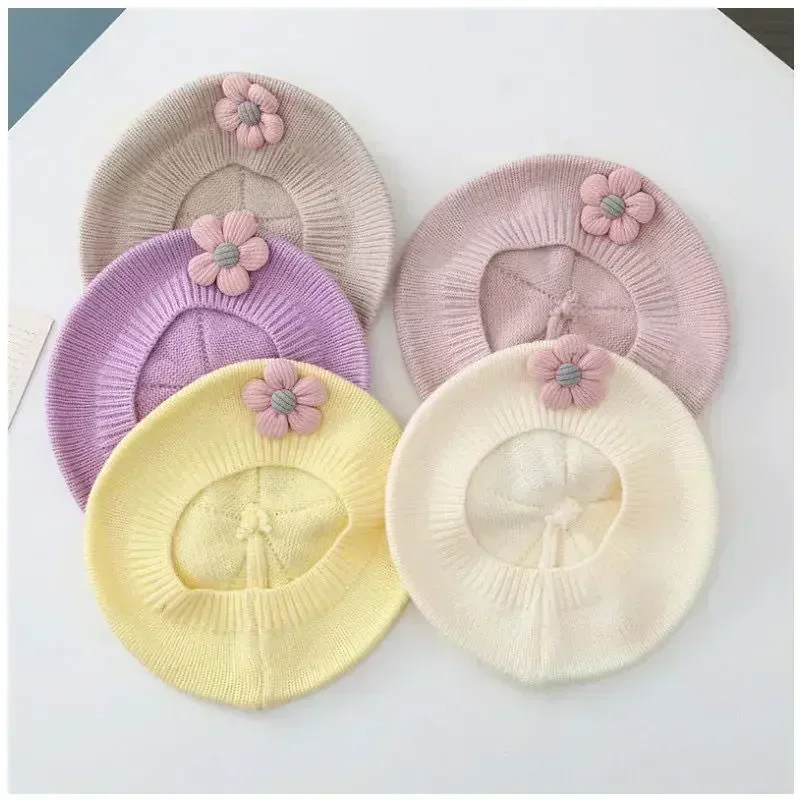 Knit Hat Flower Baby Beret Winter Warm Knitted Beanie for Infant Girls Korean Toddler Princess Artist Solid Color Painter