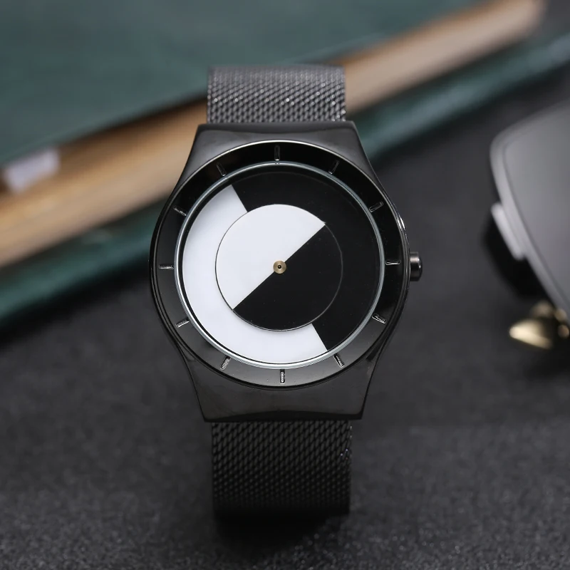 

Minimalist Unisex Watch for Men Women Couple Simple Design Conceptual Unusual Dial Quartz Wristwatch Male Female Pointer Clock