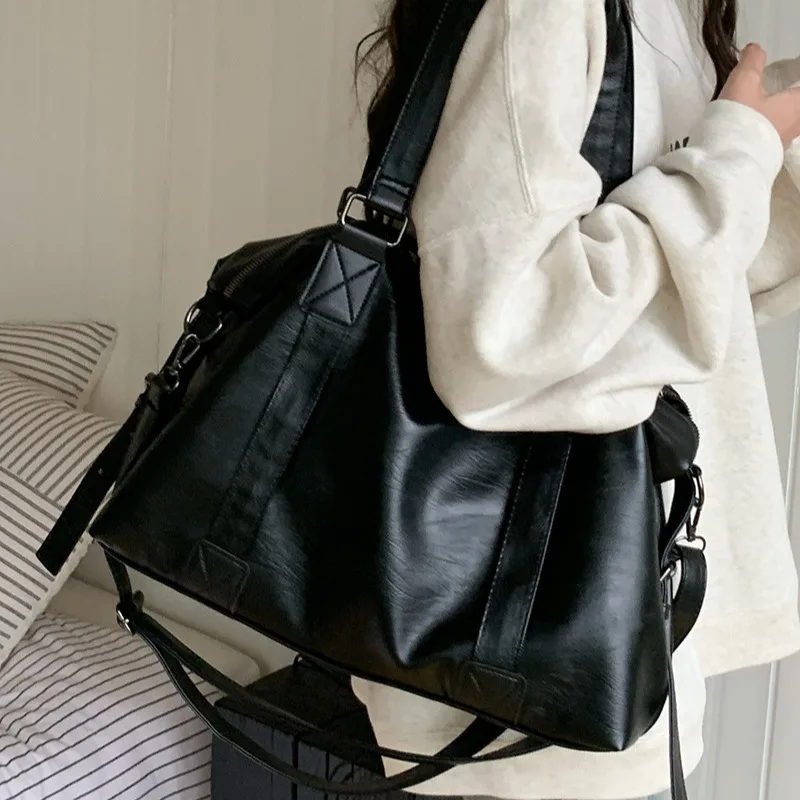 Women's travel handbag, brand new casual large capacity handbag, suitable for both girls and women, with multiple pockets