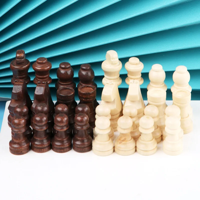 32Pcs/Set Wooden Complete International Chess Pieces Portable Chess Pieces Replacement Entertainment Board Games Accessory