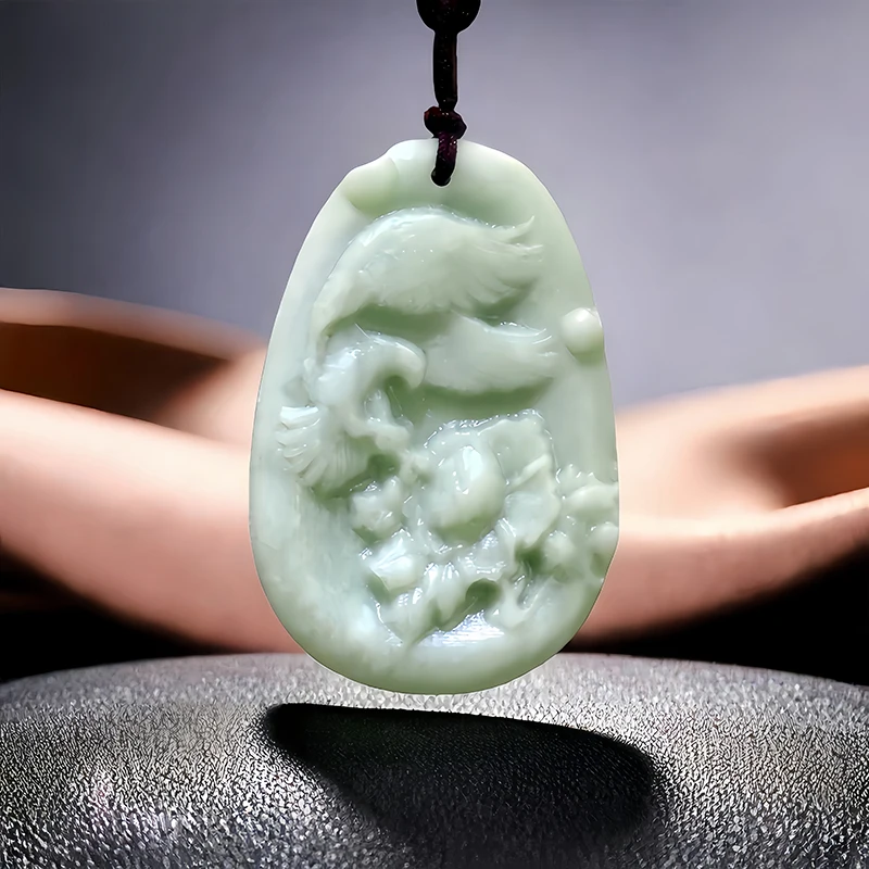 

Natural Real Jade Eagle Pendant Necklace Carved Jewelry Charm Amulet Chinese Gift Stone Luxury Gemstones Vintage Talismans