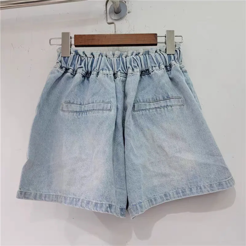 Heavy Industry Inlaid Color Diamond Beaded Denim Shorts 2024 Summer New Fashion High Waist Slimming and Wide Leg Women Shorts