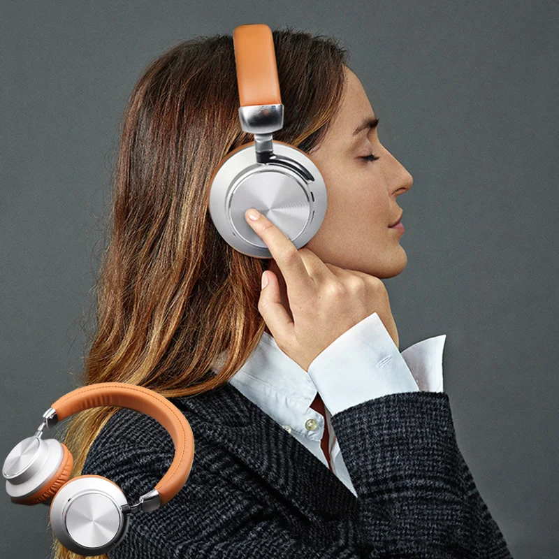 Joymate Regali per uomini e donne, supporto per telefono con altoparlante Bluetooth e funzione di ricarica, angolo girevole a 360°, supporto per telefono cellulare con suono stereo HD, adatto a tutti
