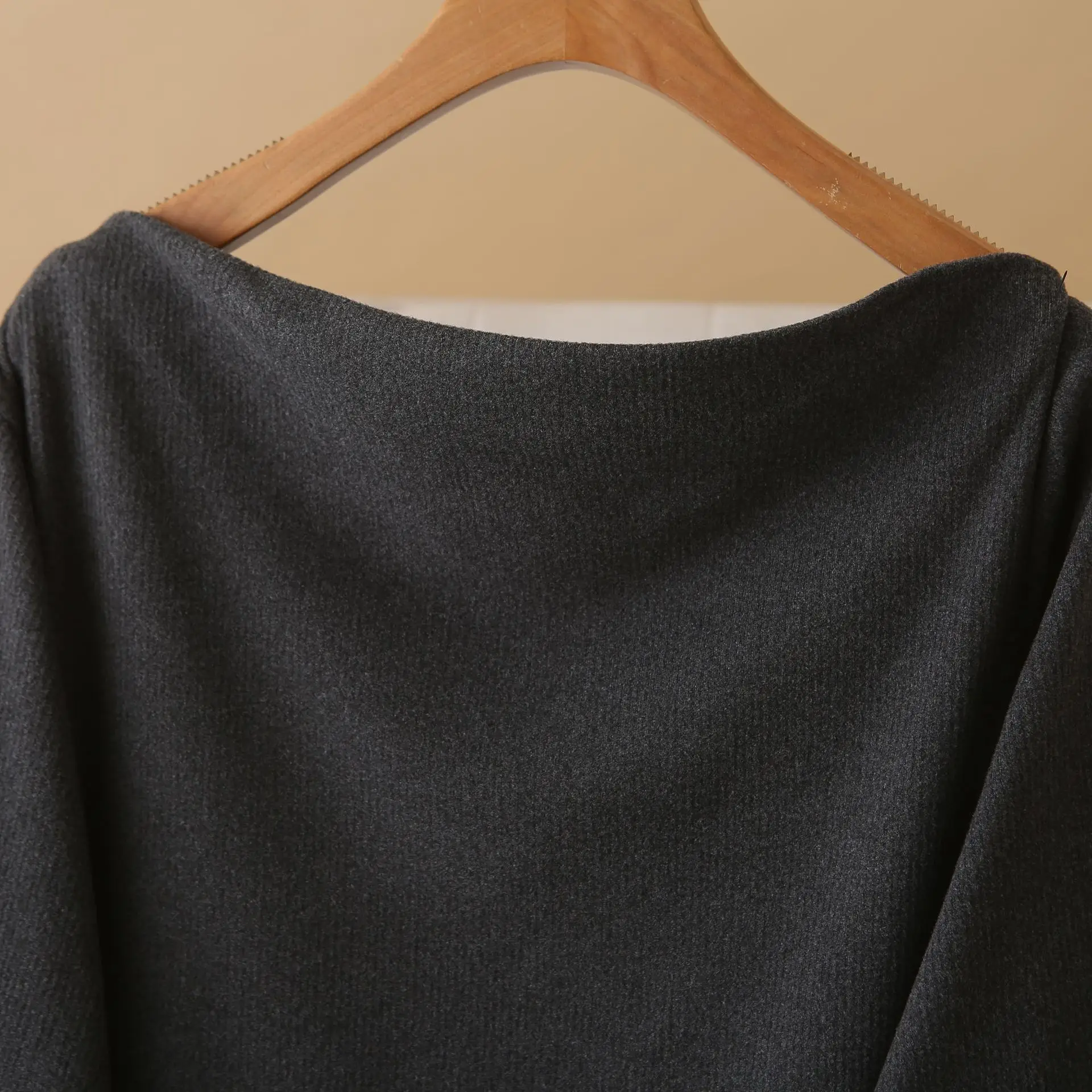 Fashion Plus Size Women's T-Shirt Autumn 2025 Solid Color Pile Collar Long Sleeve Tops 1712