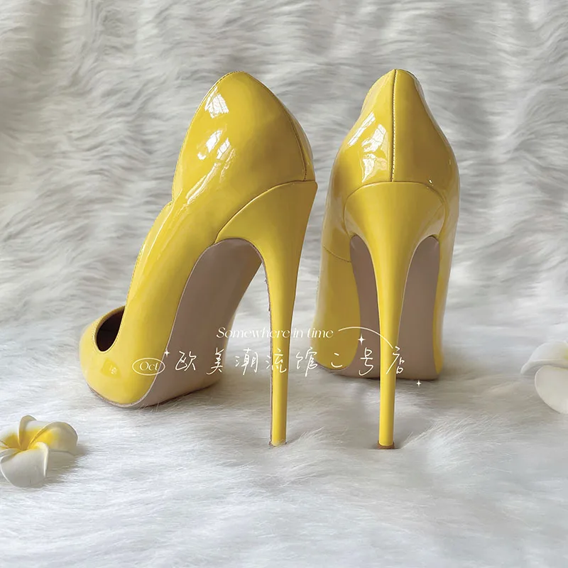 50s Mustard Yellow Heel with Pearl Embellishments For Sale at 1stDibs |  mustard yellow heels, mustard heels, mustard yellow pumps