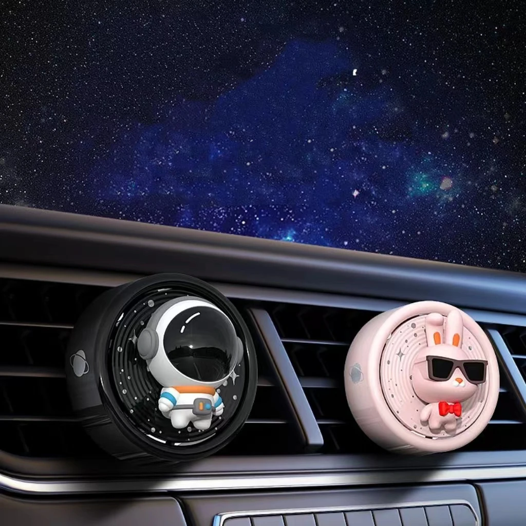 �Ϳ��� �ڵ��� ������ ���� ����� �ڵ��� �Ʒθ� �׶���, ȸ�� �����緯 �ܼ�Ʈ ��� ��ǻ��, â������ ���