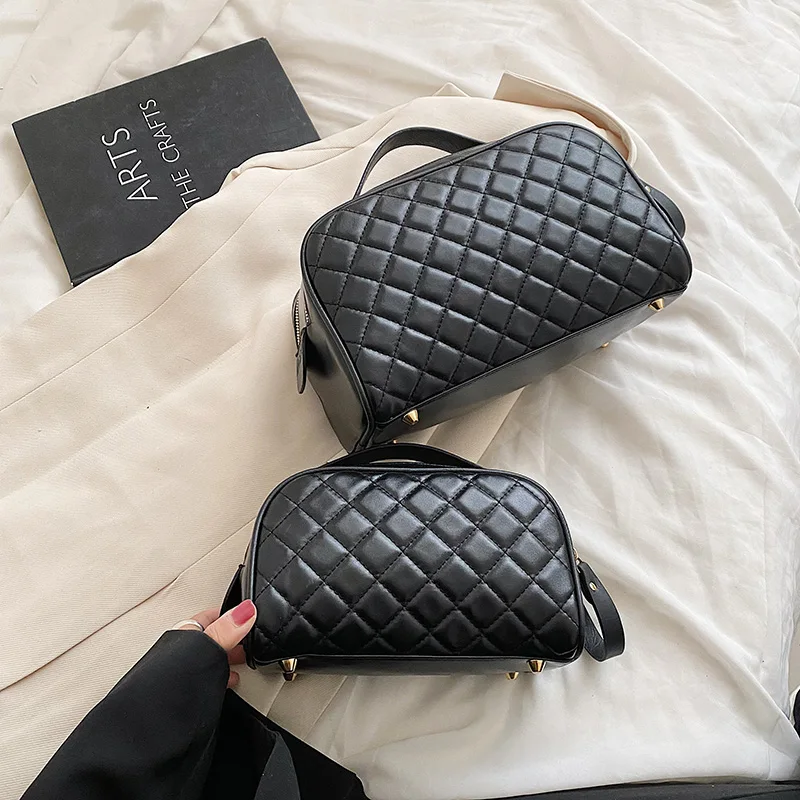 High Quality Grid Makeup bag Leather Women's cosmetic bag Large travel essentials Storage Bag Double Zipper Toiletry coach bag