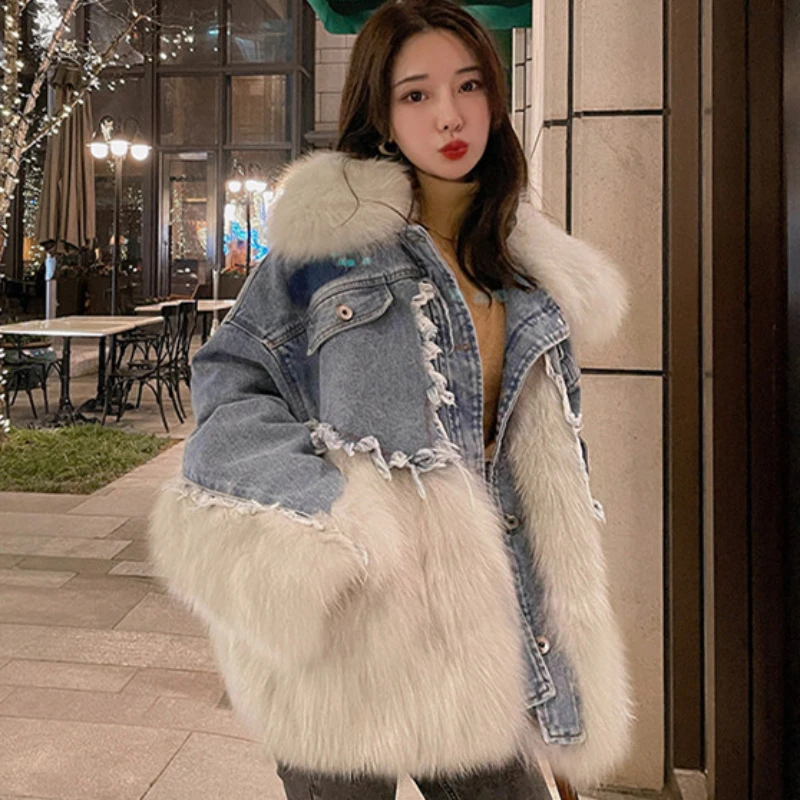 2023 Winter New Patchwork Denim Faux Fur Coat Women Fashion Fur Integrated Parkas Mid Length Version Fashion Loose Warm Outwear