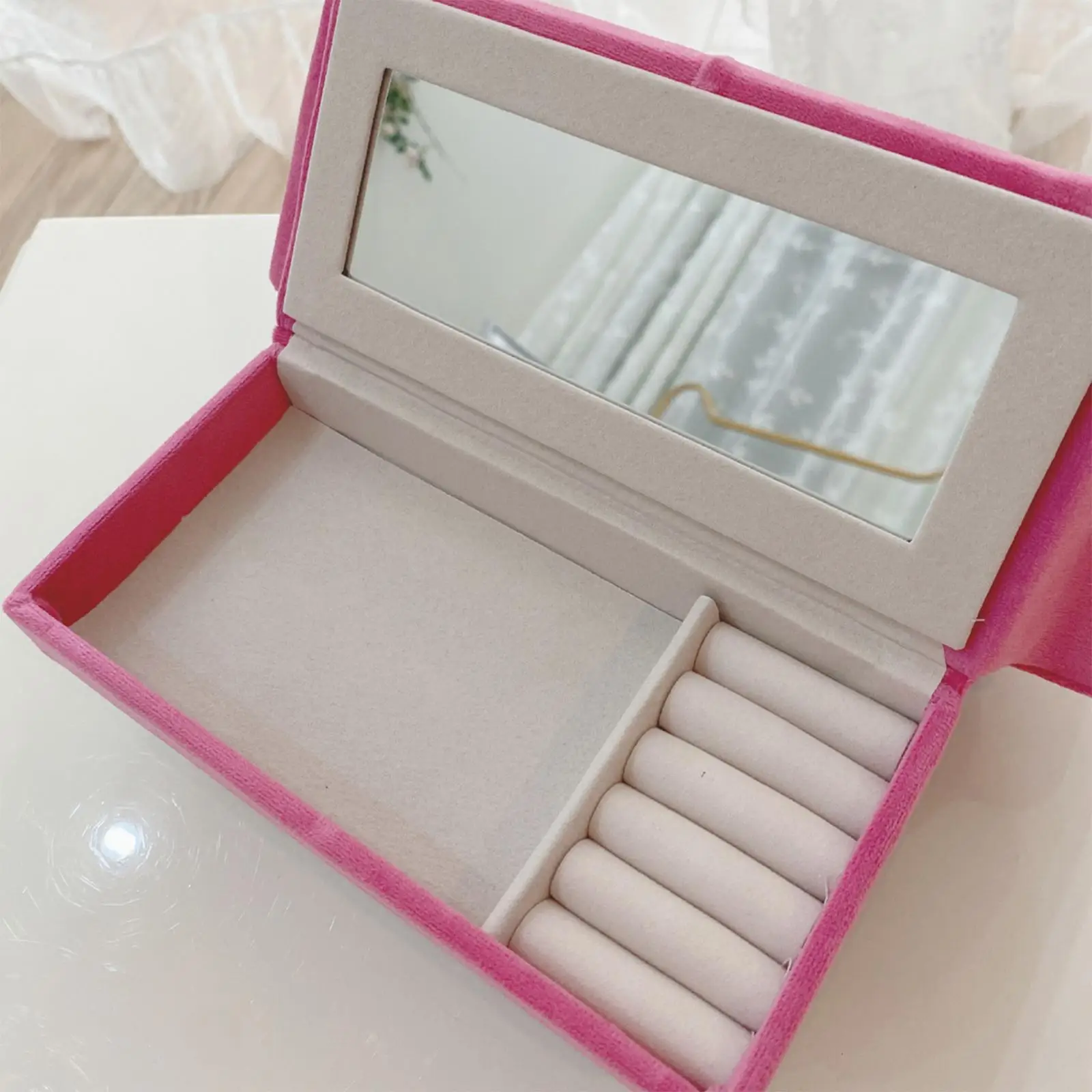 Elegant Jewelery Box Showcase Rose Storage Holder Soft Lining