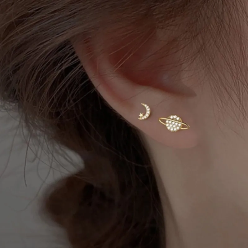 Elegant Inlaid Zircon Asymmetrical Star&Moon Stud Earrings for Women New Fashion Earring Party Jewelry Gifts