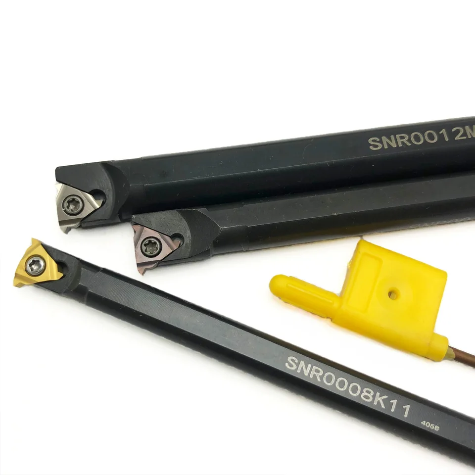 Set Di Barre Di Alesatura Per Filettatura Interna SNR0008K11, SNR0010K11, SNR0012M11 Con 13 Inserti In Carburo 11IR A60 E Chiavi T8